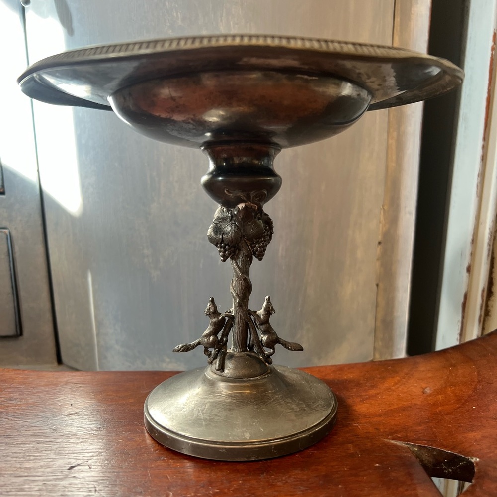 Rare Antique Rogers, Smith and co Piece - Aesop’s fable “The Fox and the Grapes”